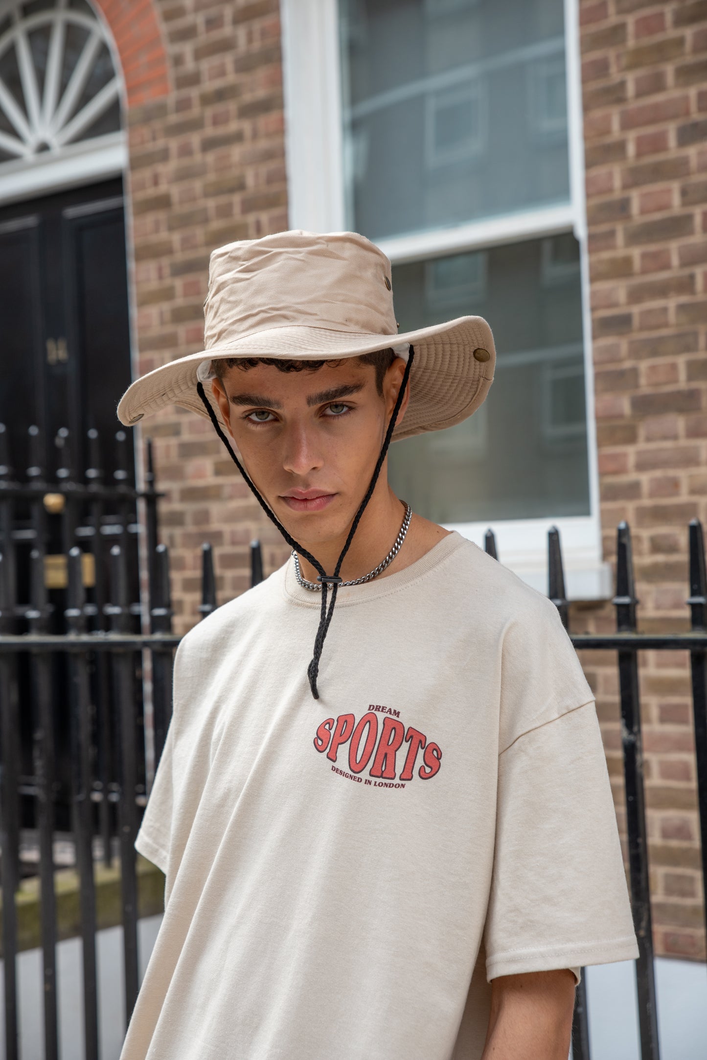 Short Sleeved T-shirt in Natural With Dream Sports Chest Print