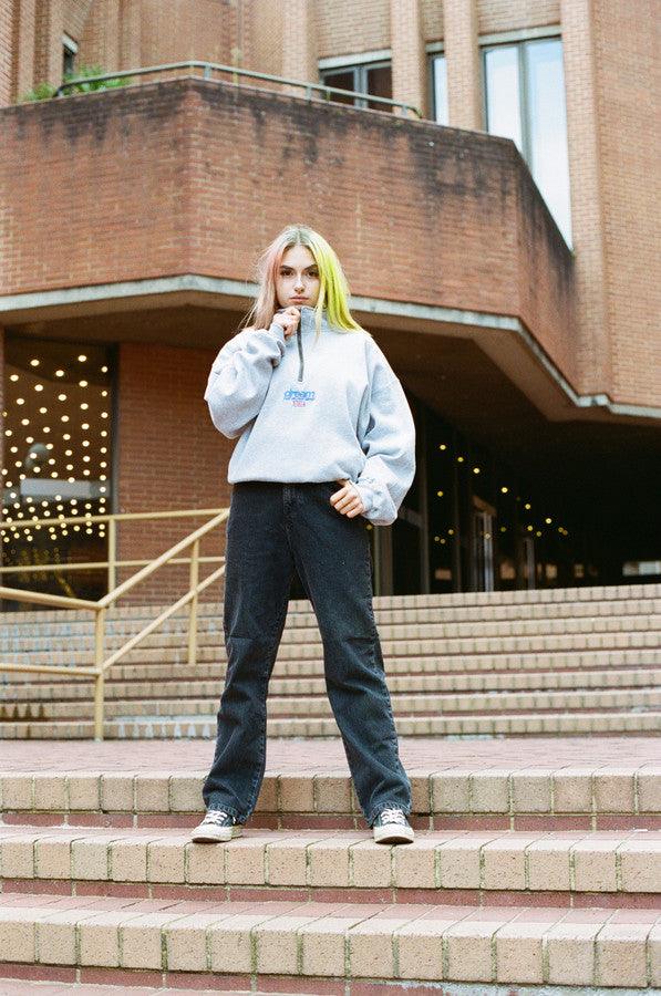 1-4 Zip Sweatshirt In Grey With Blue Embroidered Logo - Dreambutdonotsleep