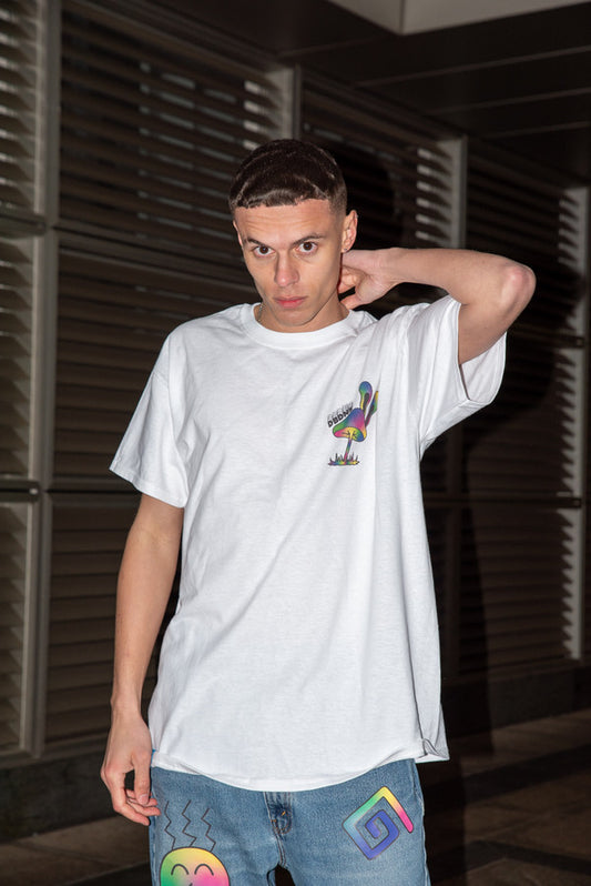 Short Sleeved T-shirt in White with Planet Tripsies Print