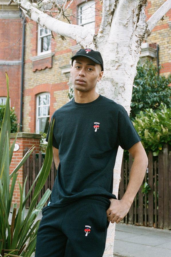 Joggers in Black with Embroidered Bro Shroom - Dreambutdonotsleep