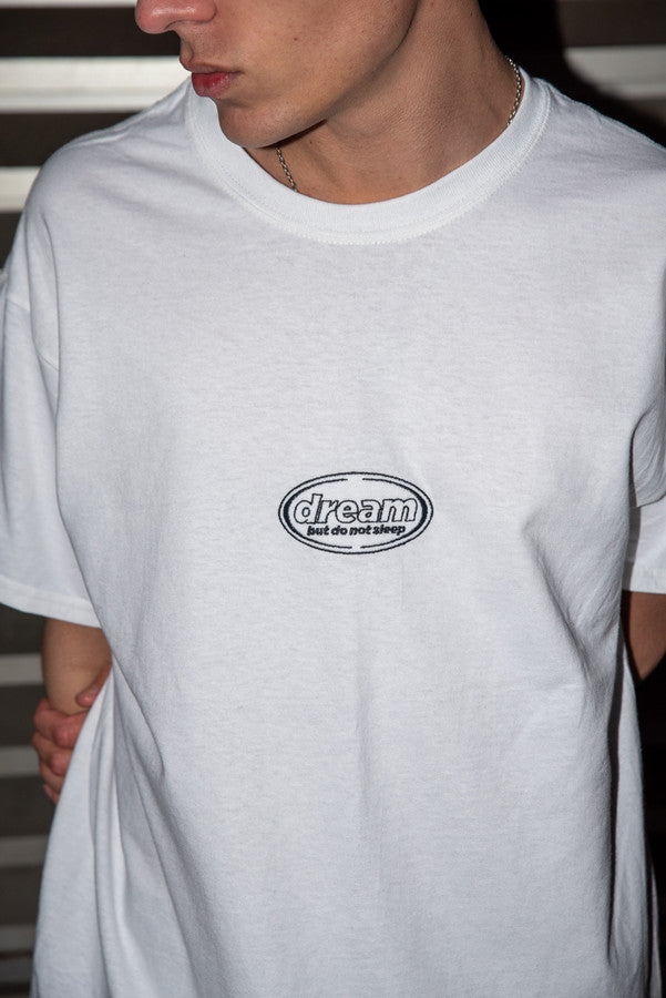 Short Sleeved T-shirt In White With Oval Logo Embroidery