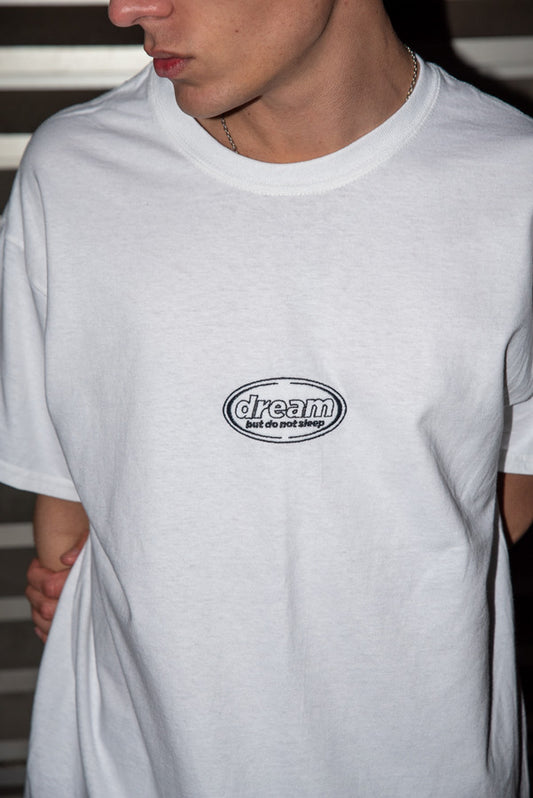 Short Sleeved T-shirt In White With Oval Logo Embroidery