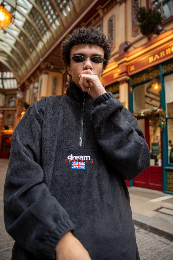 Fleece In Black With Dream Sports Embroidery - Dreambutdonotsleep