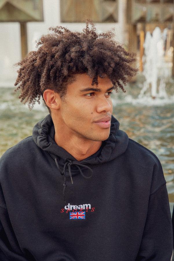 Hoodie in black with Dream Sports Logo Embroidery - Dreambutdonotsleep