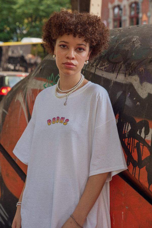 Tshirt in White with Watermelon Bubble Logo Print - Dreambutdonotsleep