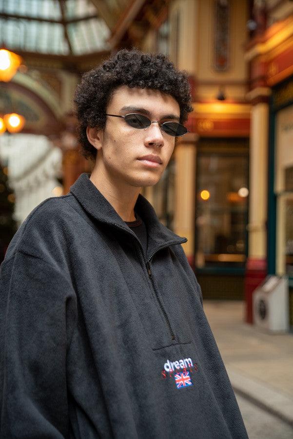 Fleece In Black With Dream Sports Embroidery - Dreambutdonotsleep