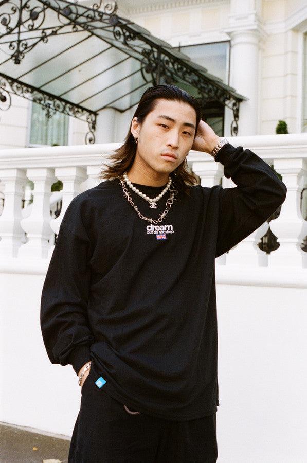Long Sleeved T-shirt Black With Dream Embroidered Logo - Dreambutdonotsleep