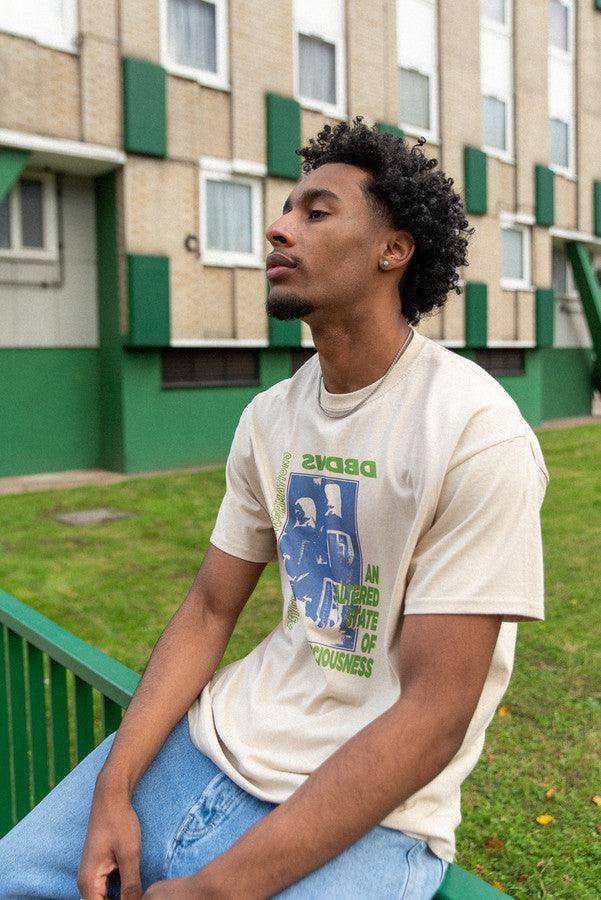 T-Shirt in Sand With Psychedelic Transformations Print - Dreambutdonotsleep