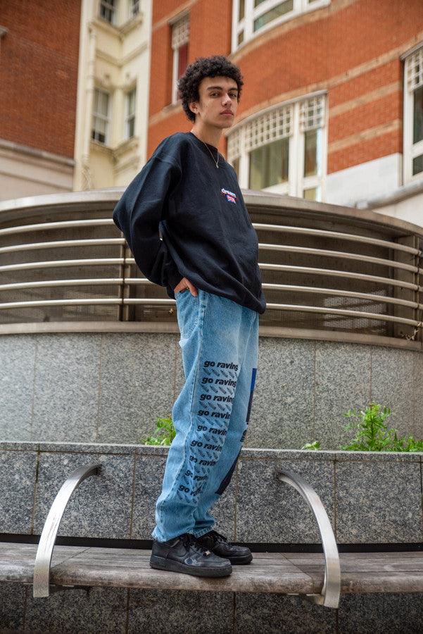 Black Sweatshirt With Dream Sports Embroidery - Dreambutdonotsleep