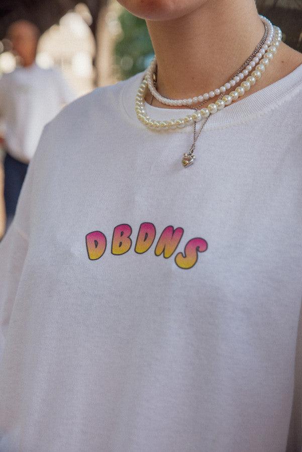 Tshirt in White with Watermelon Bubble Logo Print - Dreambutdonotsleep