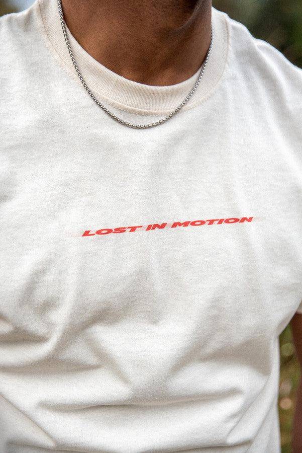 T-Shirt in Neutral With Lost In Motion Logo Print - Dreambutdonotsleep