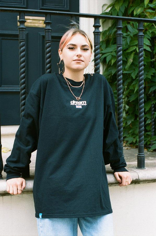 Long Sleeved T-shirt Black With Dream Embroidered Logo - Dreambutdonotsleep