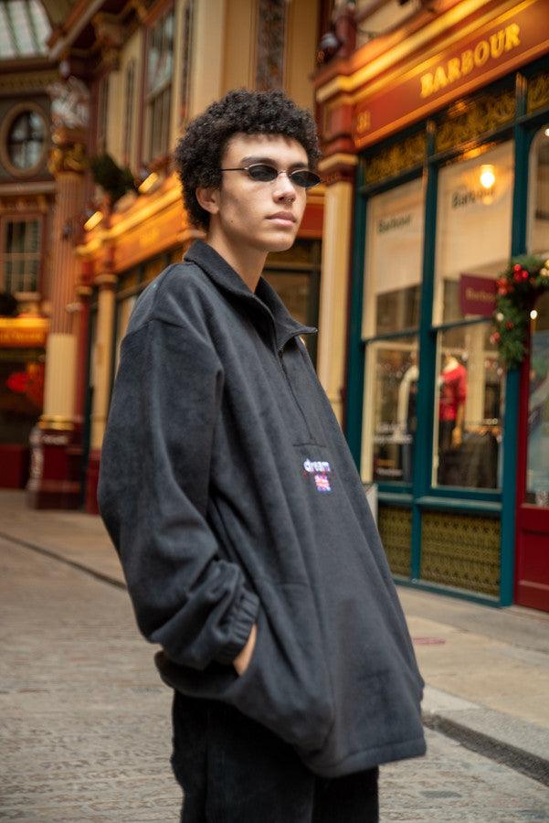 Fleece In Black With Dream Sports Embroidery - Dreambutdonotsleep