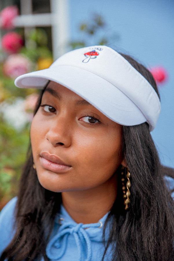 Visor In White With Embroidered Bro Shroom - Dreambutdonotsleep