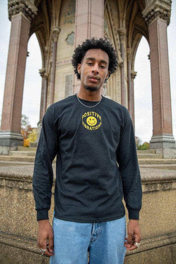 Long Sleeved T-Shirt in Black With 90s Rave Smiley Embroidery