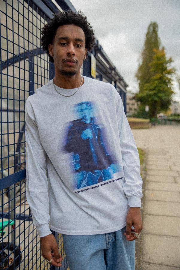 Short Sleeved In White The Realm Of Imagination T-shirt Print