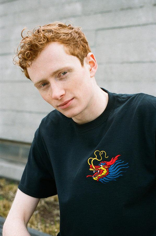 Black T-shirt With Chinese Dragon Embroidered Design - Dreambutdonotsleep
