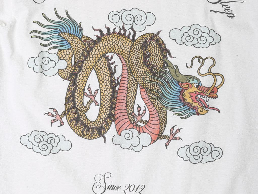 Chinese Dragon Design On A White Long Sleeved T-shirt - Dreambutdonotsleep