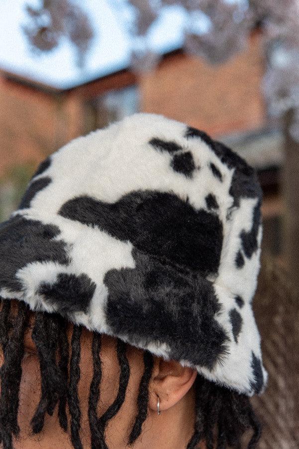 Bucket Hat Soft & Fluffy Cow Print - Dreambutdonotsleep